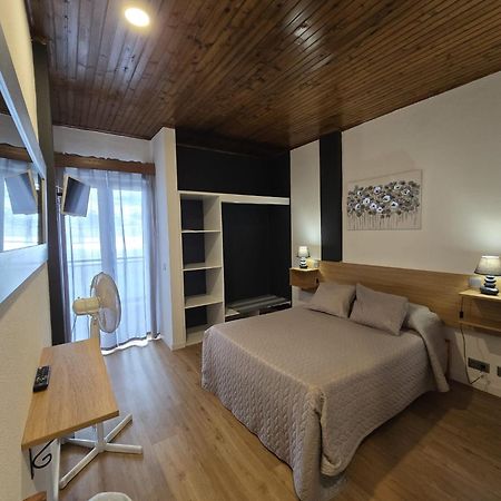 Al Moniz Hotel Água de Pena Eksteriør billede
