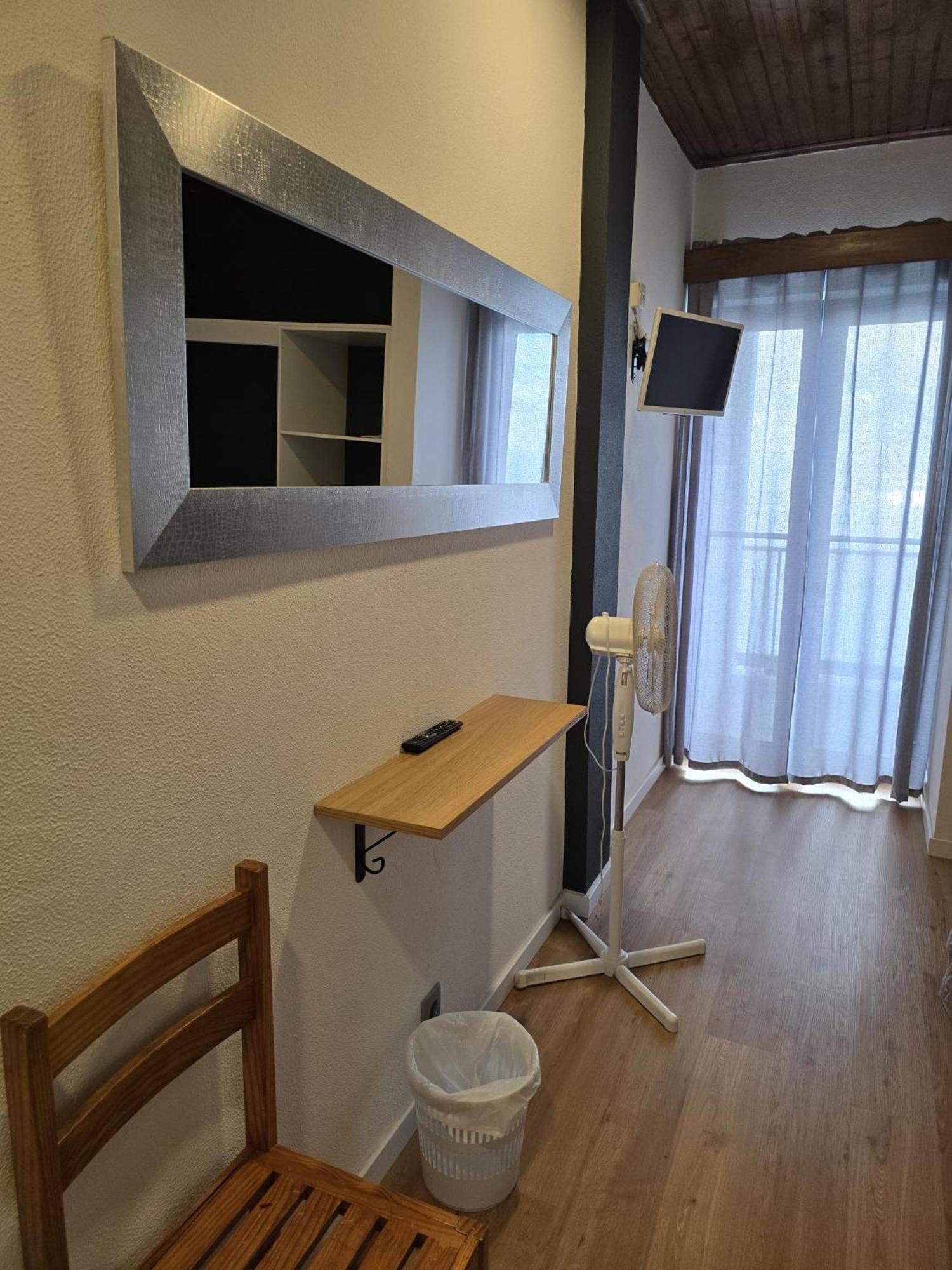 Al Moniz Hotel Água de Pena Eksteriør billede